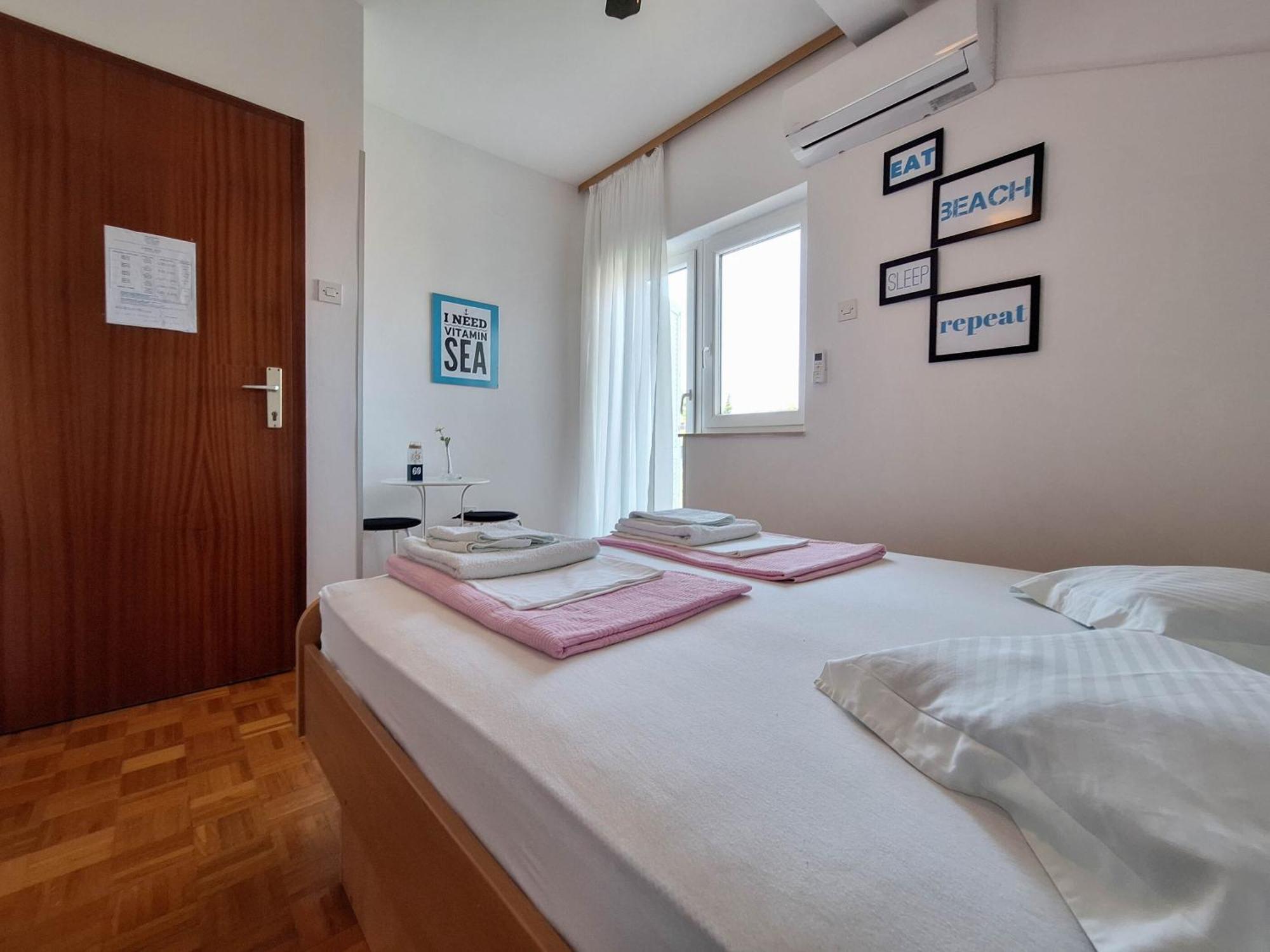 Rooms Sofija Selce Eksteriør billede